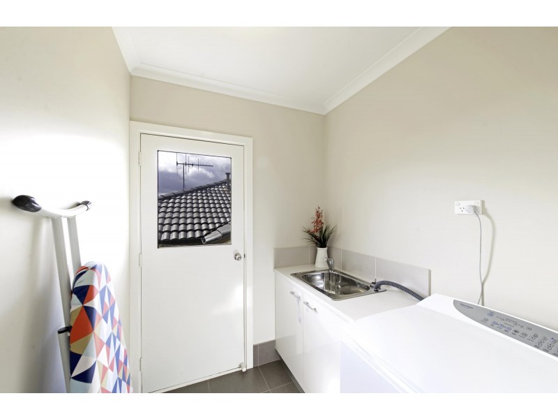 4 Eumarrah Street, Bonner ACT 2914