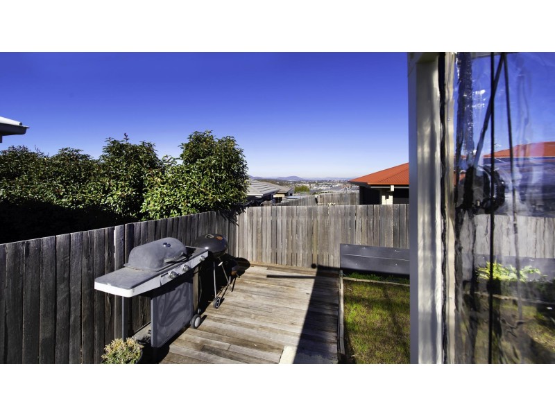 55 Djerrkura Street, Bonner ACT 2914