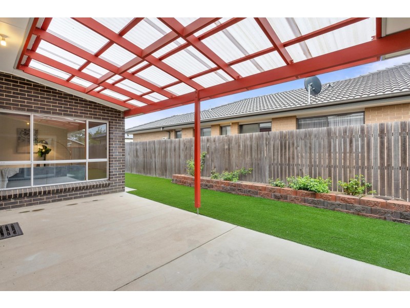 5 Outhwaite Street, Franklin ACT 2913