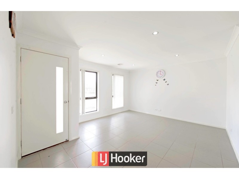 27 Stanner Circuit, Bonner ACT 2914