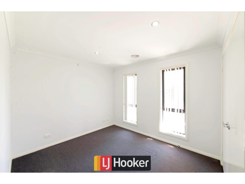 27 Stanner Circuit, Bonner ACT 2914