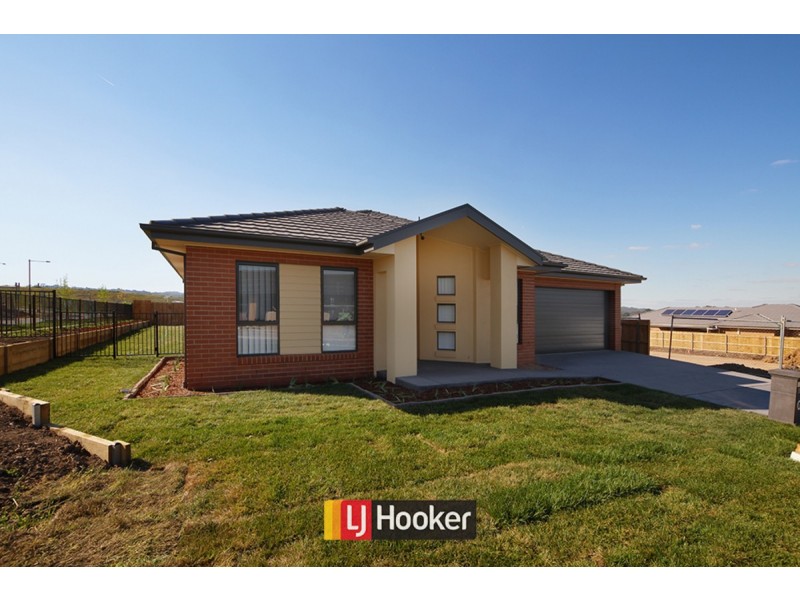 118 Greg Urwin Circuit, Casey ACT 2913