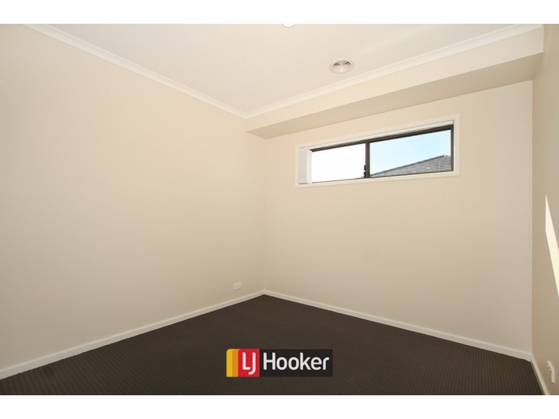 118 Greg Urwin Circuit, Casey ACT 2913