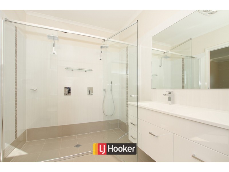 118 Greg Urwin Circuit, Casey ACT 2913