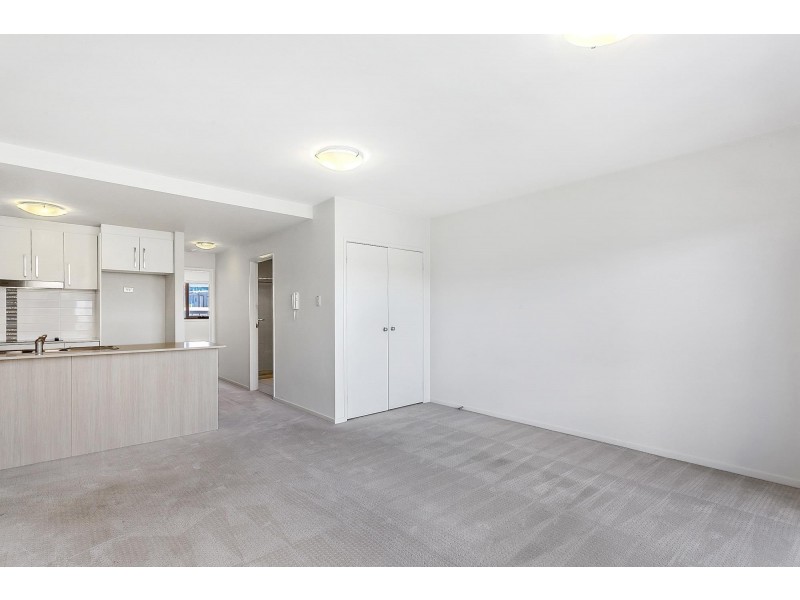 112/311 Flemington Road (Synergy), Franklin ACT 2913