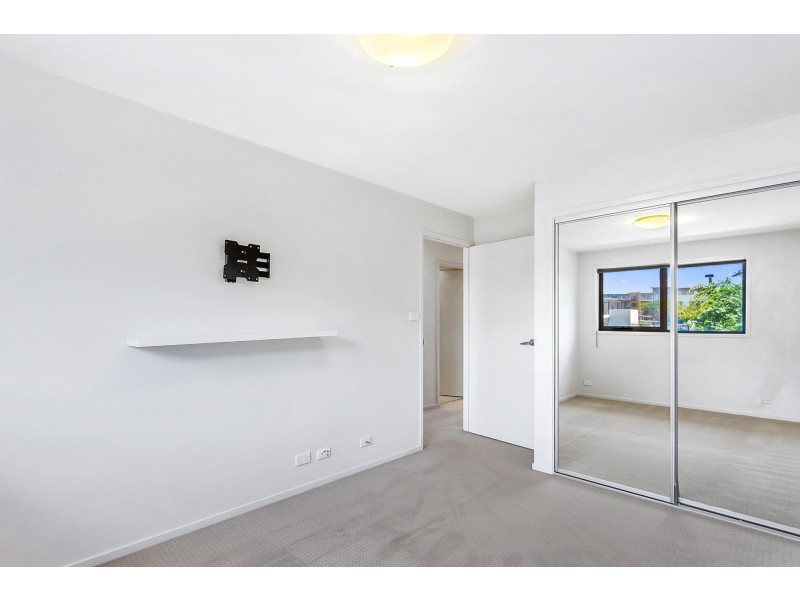 112/311 Flemington Road (Synergy), Franklin ACT 2913