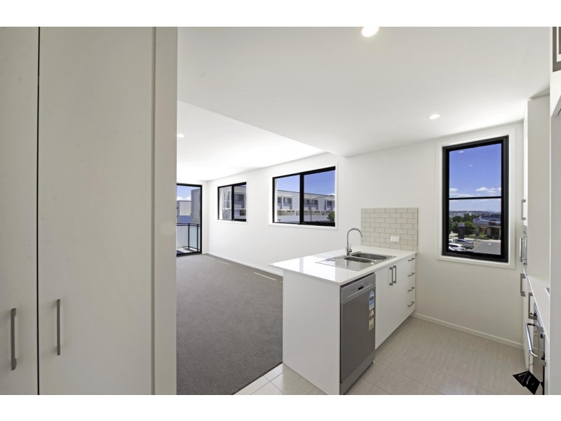 15/2 Hinder Street, Gungahlin ACT 2912