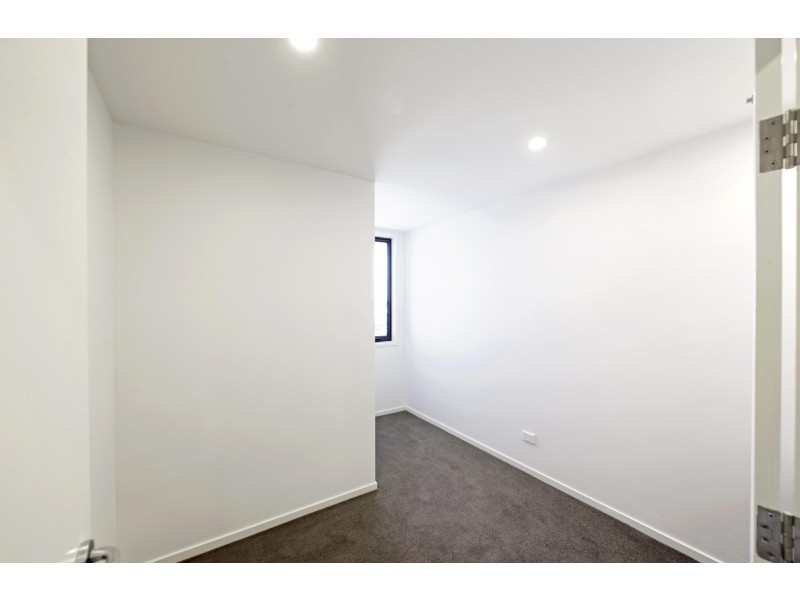 1 Bed + Study 79/2 Hinder Street, Gungahlin ACT 2912