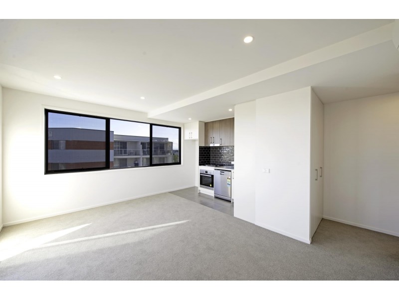 100/2 Hinder Street, Gungahlin ACT 2912