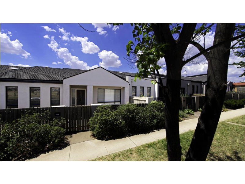 187 Anthony Rolfe Avenue, Gungahlin ACT 2912