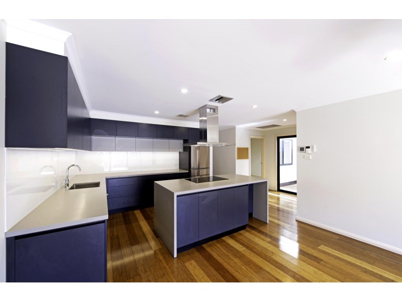 187 Anthony Rolfe Avenue, Gungahlin ACT 2912