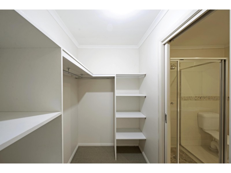 187 Anthony Rolfe Avenue, Gungahlin ACT 2912