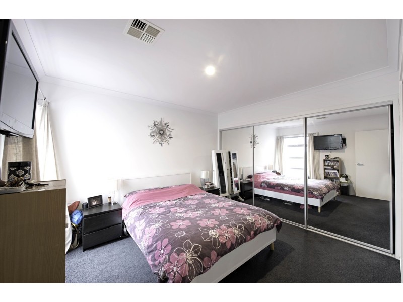 8/2 McGovern Street, Casey ACT 2913