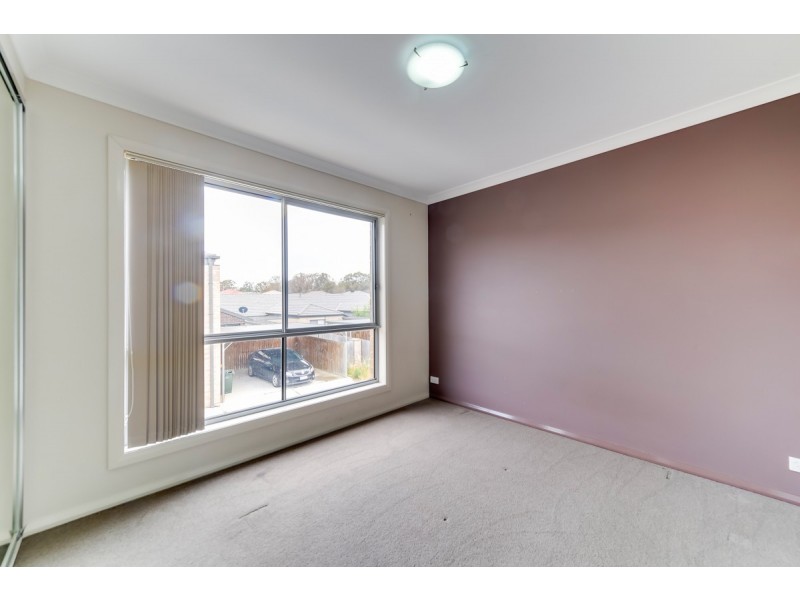 6 Plimsoll Drive, Casey ACT 2913