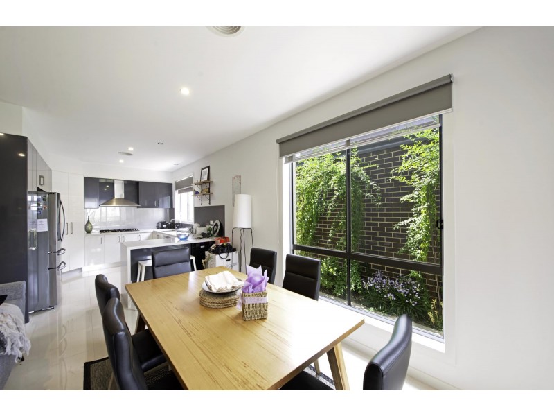 7 Foy Street, Forde ACT 2914