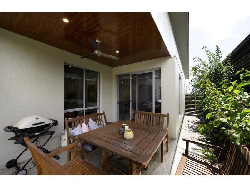 7 Foy Street, Forde ACT 2914
