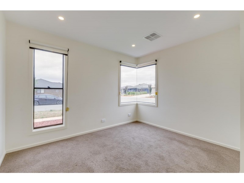 26 Gudamang Street, Ngunnawal ACT 2913