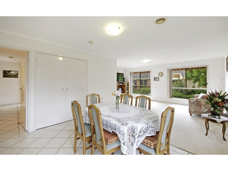 13/2 Lander Crescent, Amaroo ACT 2914
