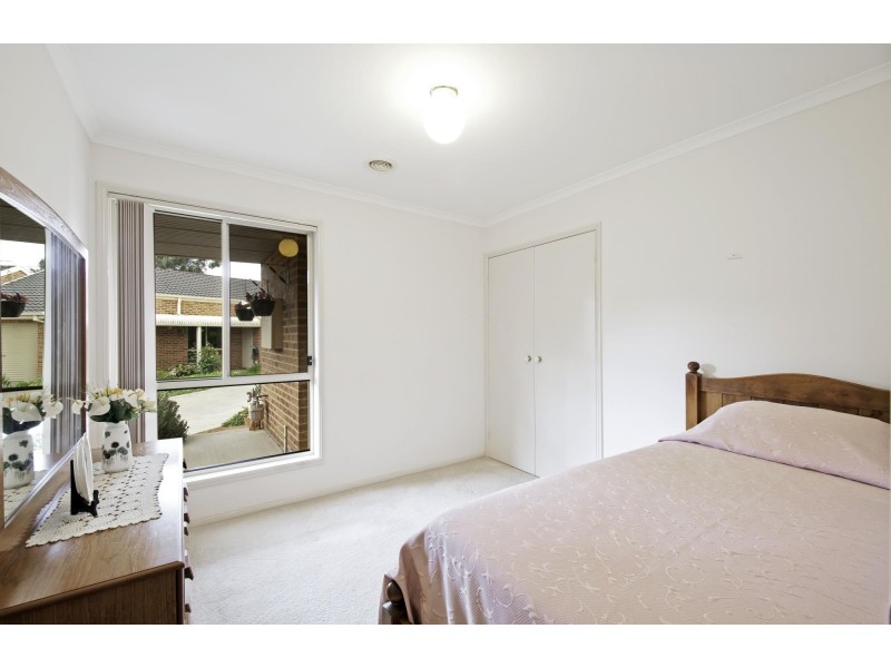 13/2 Lander Crescent, Amaroo ACT 2914