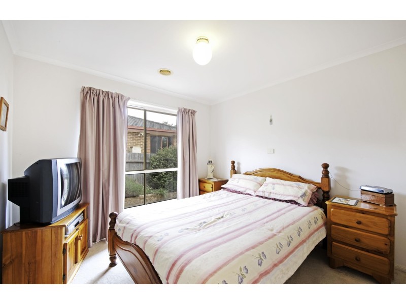 13/2 Lander Crescent, Amaroo ACT 2914