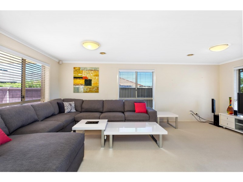 16 Angell Place, Banks ACT 2906