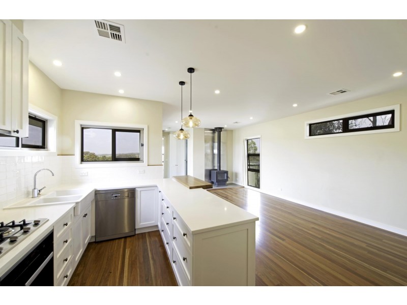 187a Carrington Road, Wallaroo NSW 2618