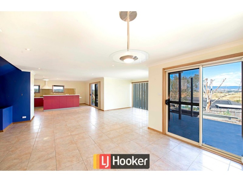 18 Pomeroy Street, Dunlop ACT 2615