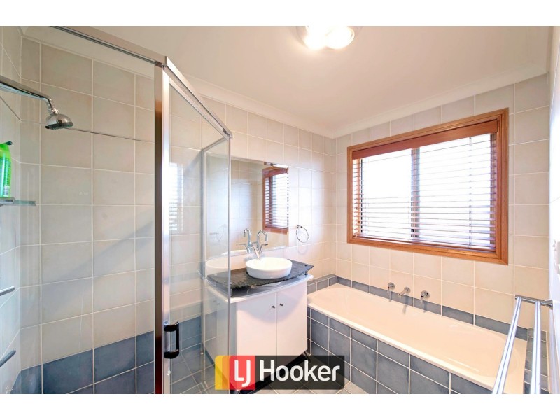 18 Pomeroy Street, Dunlop ACT 2615
