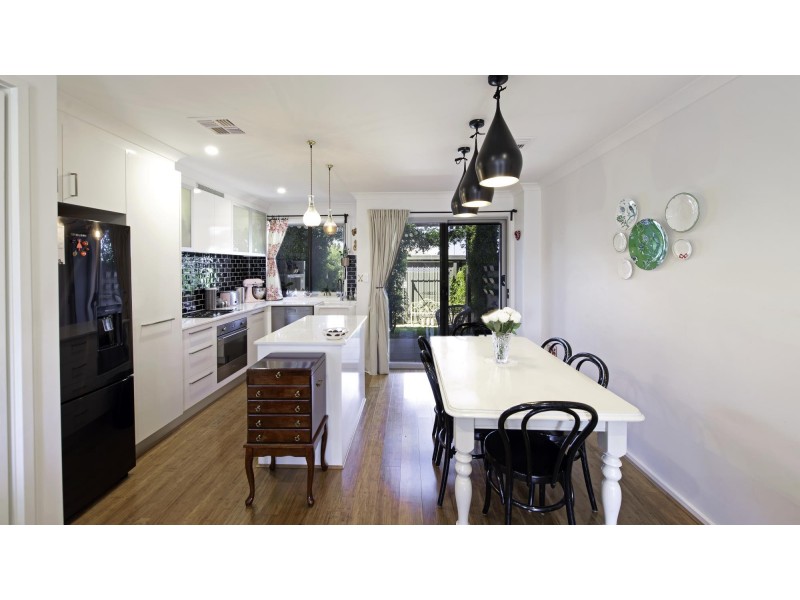 50 Lansdown Crescent, Casey ACT 2913