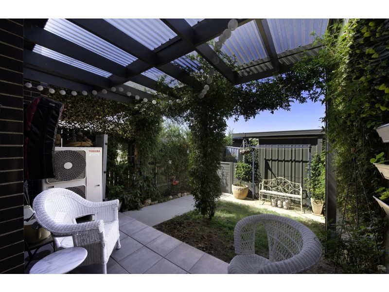 50 Lansdown Crescent, Casey ACT 2913