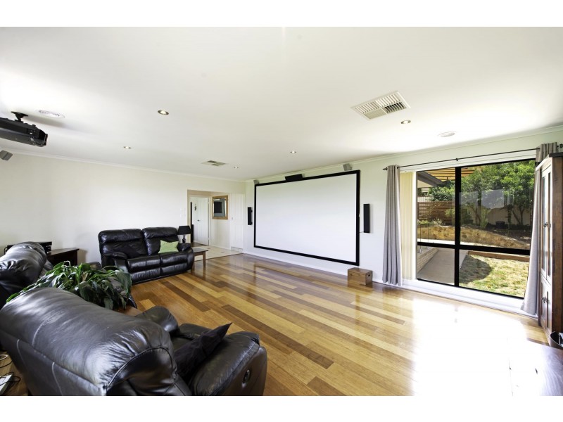 17 Lander Crescent, Amaroo ACT 2914