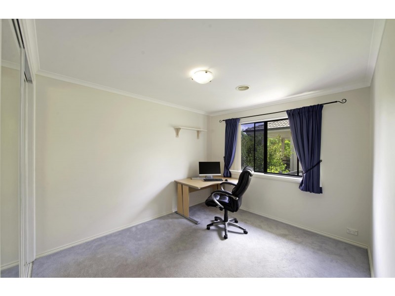 17 Lander Crescent, Amaroo ACT 2914