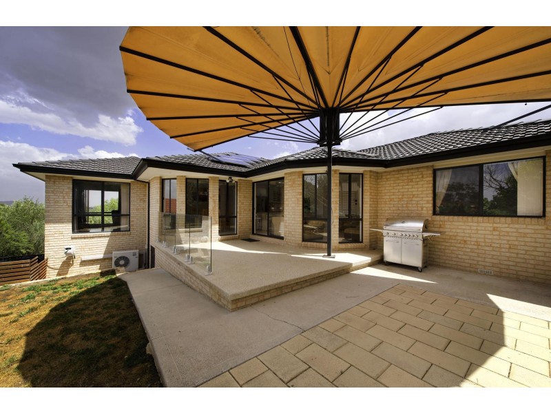17 Lander Crescent, Amaroo ACT 2914