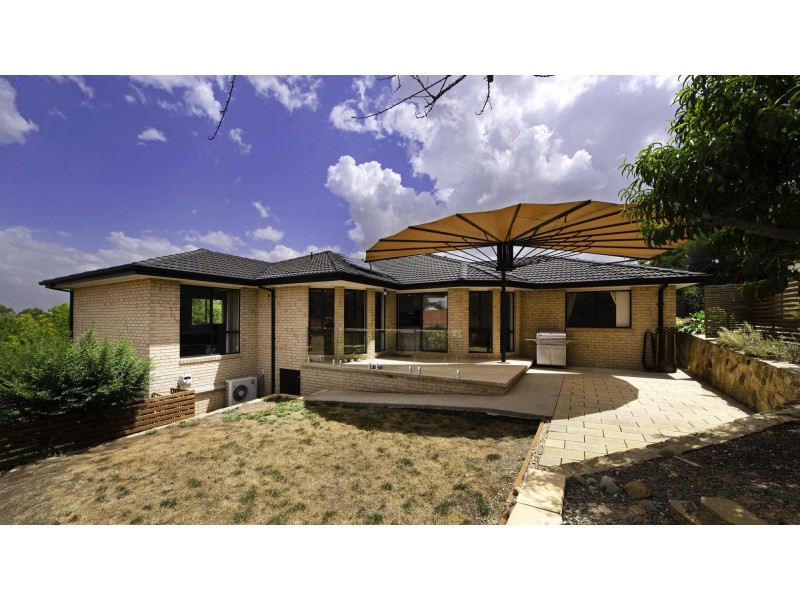 17 Lander Crescent, Amaroo ACT 2914