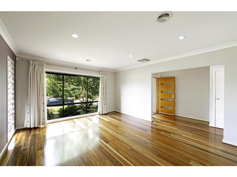 5 Marcus Street, Forde ACT 2914