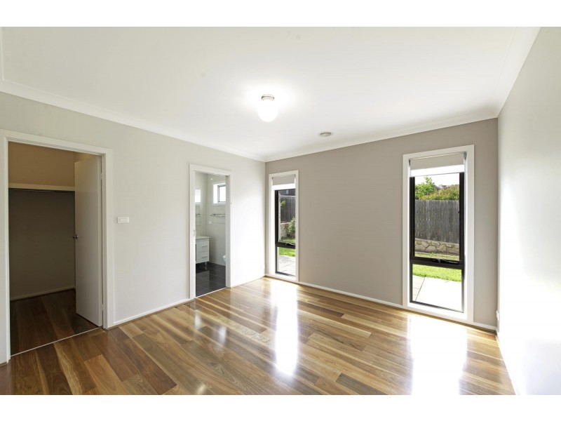 5 Marcus Street, Forde ACT 2914
