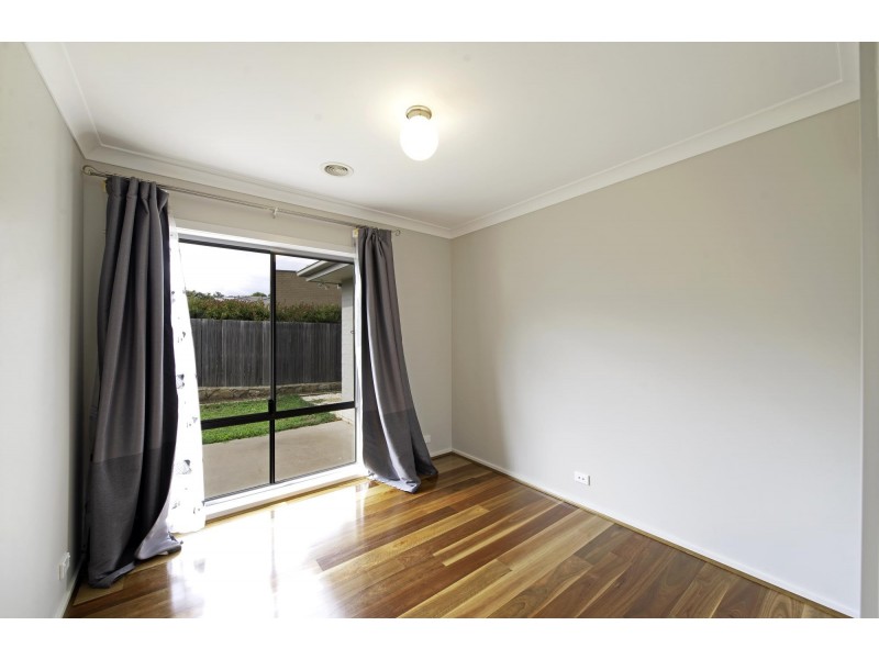 5 Marcus Street, Forde ACT 2914