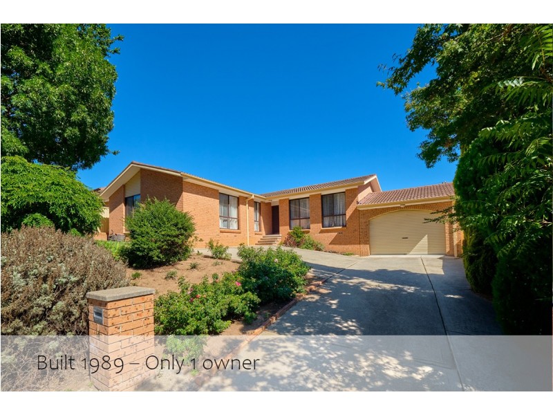 14 Casey Crescent, Calwell ACT 2905