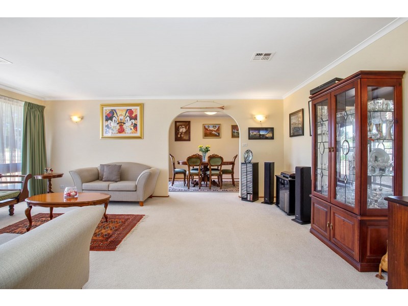 60 Herron Crescent, Latham ACT 2615