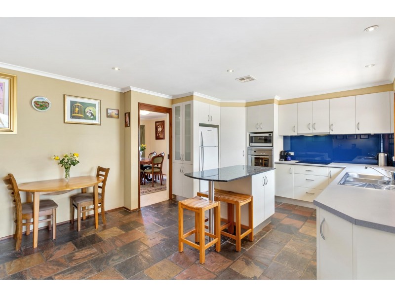 60 Herron Crescent, Latham ACT 2615