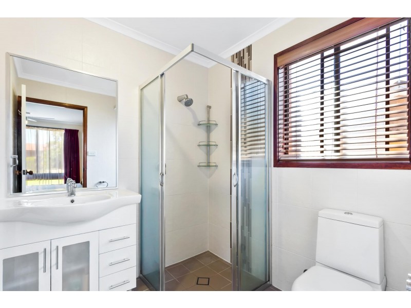 60 Herron Crescent, Latham ACT 2615