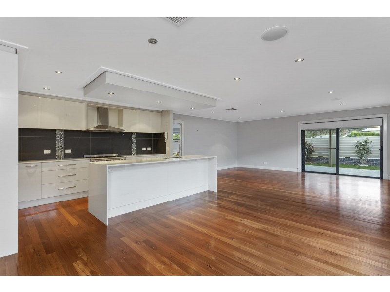 22 Renfree Street, Casey ACT 2913
