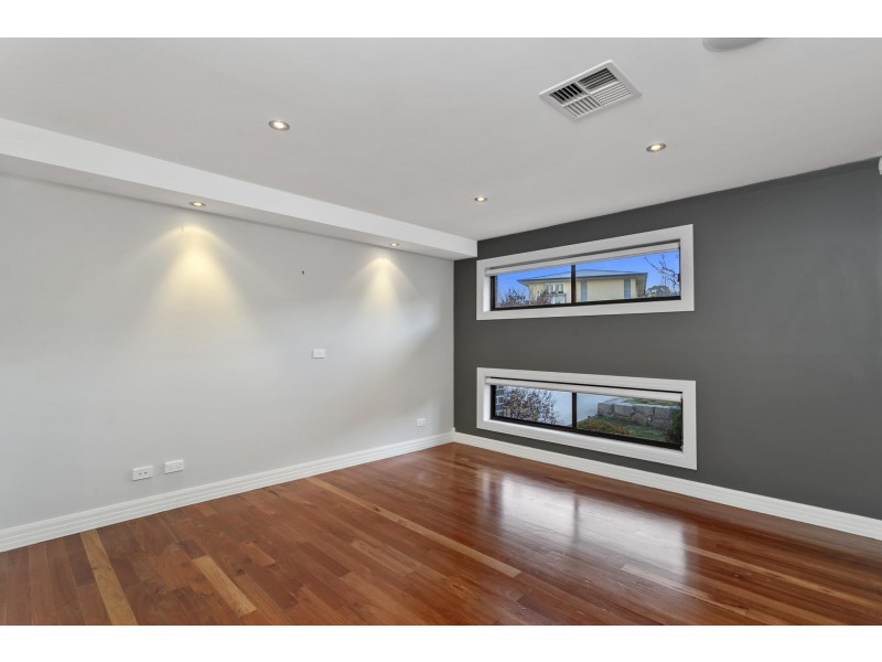 22 Renfree Street, Casey ACT 2913
