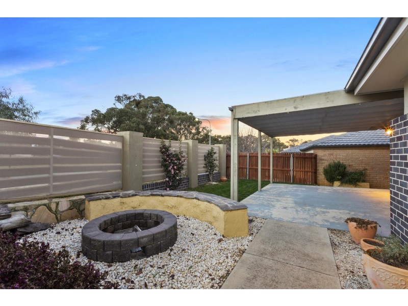 22 Renfree Street, Casey ACT 2913
