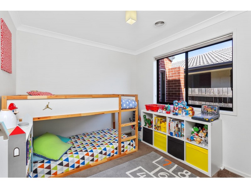 23 Joan Bradley Street, Franklin ACT 2913