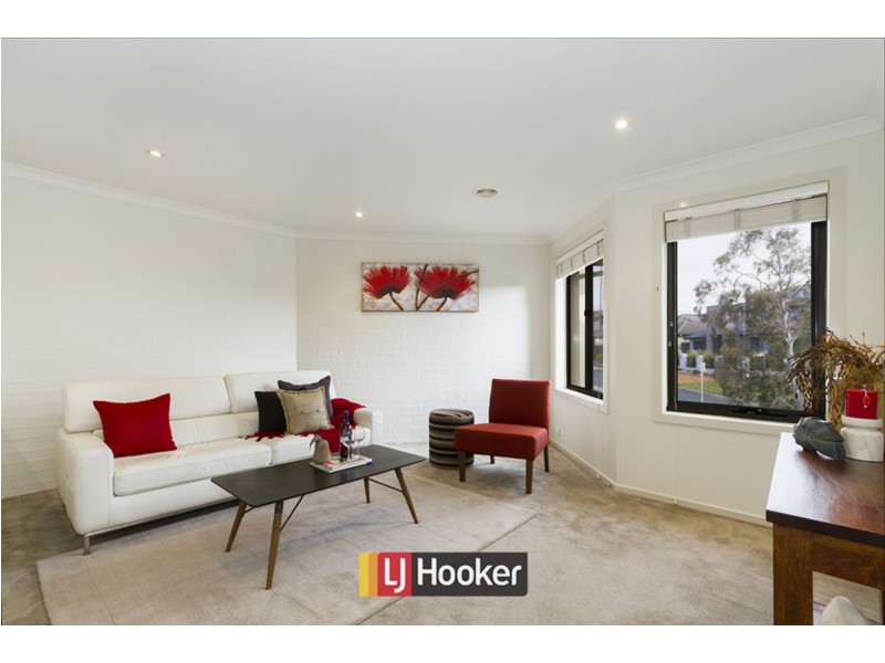 19 Frances Burke Street, Gungahlin ACT 2912