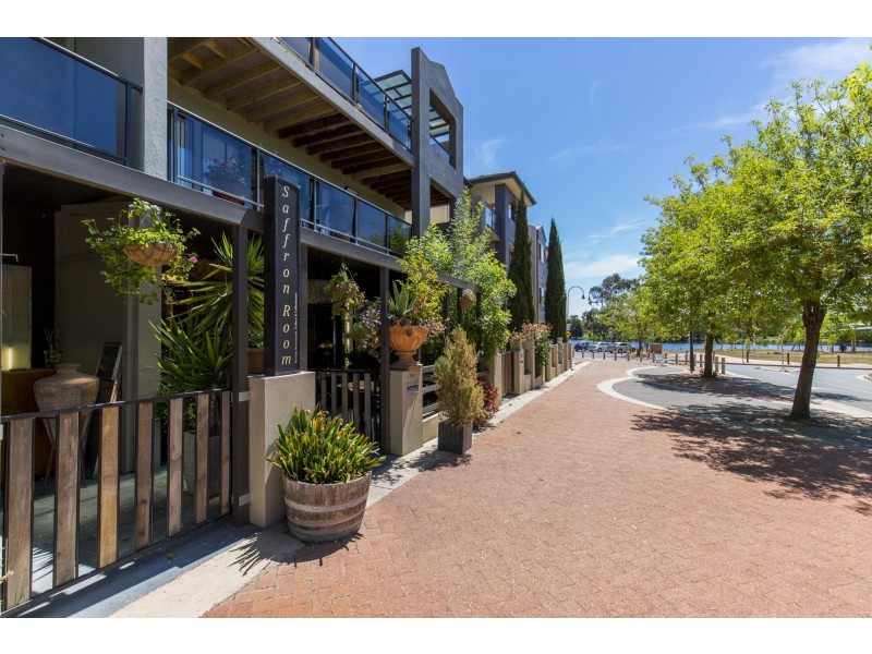 1305/100 Swain Street, Gungahlin ACT 2912