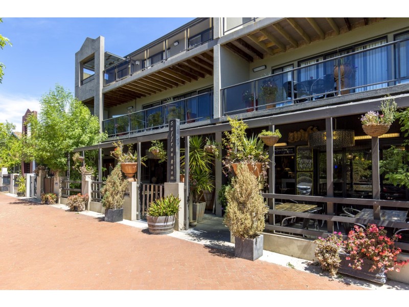 1305/100 Swain Street, Gungahlin ACT 2912