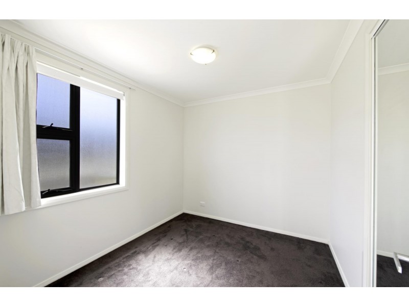 2/48 Abena Avenue, Crace ACT 2911