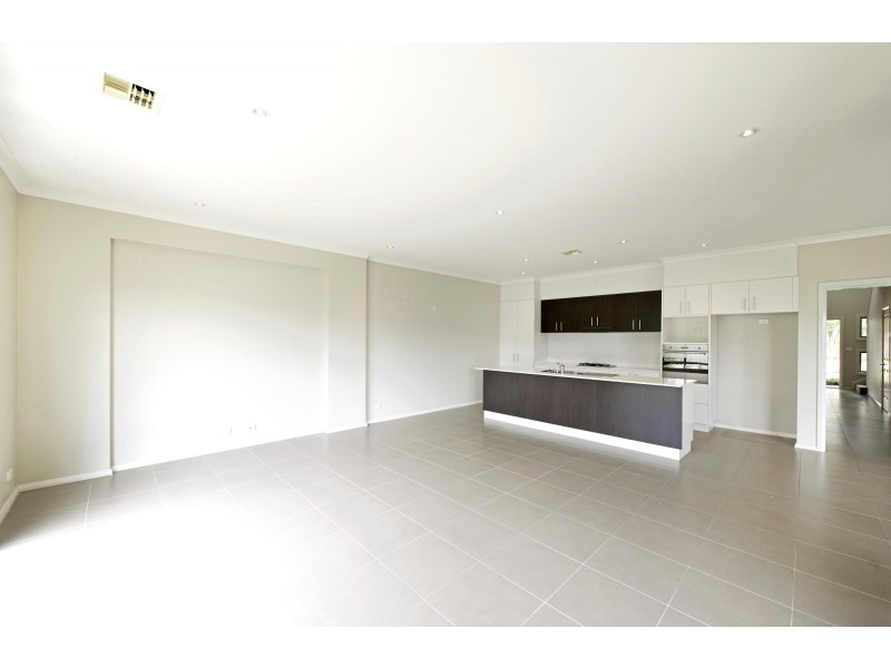 55 Paquita Street, Forde ACT 2914